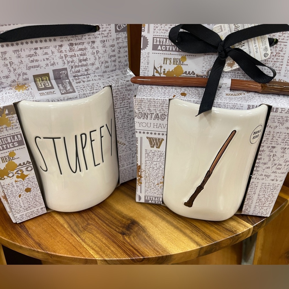 RAE DUNN Harry Potter Wand Stupefy Doublesided Coffee Mug & Wand Stir Stick NWT